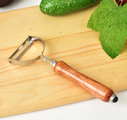 Vegetable & Fruit Peeler With Wooden Handle